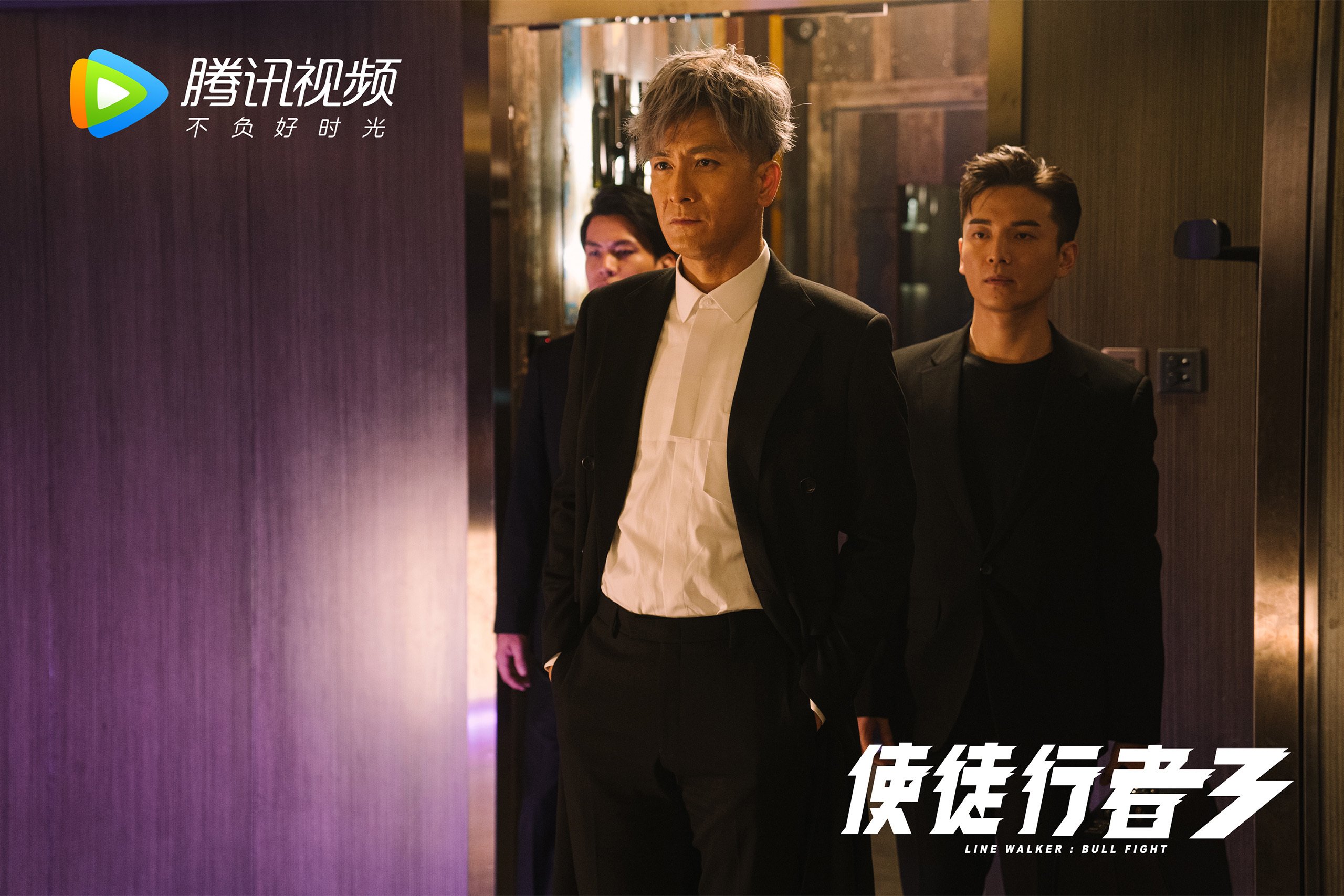 仰泳技术细腻希腊选手晋级前八,仰泳的比赛规则