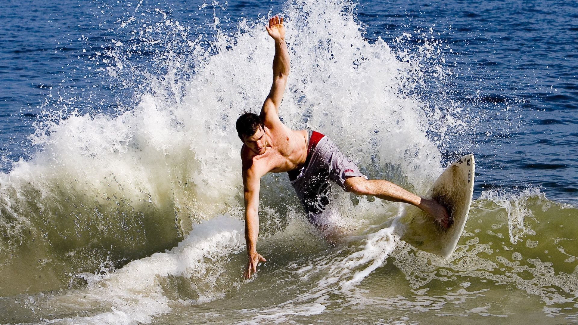 大学生体育社团赛事活跃,校园体育文化兴盛,大学体育社团活动